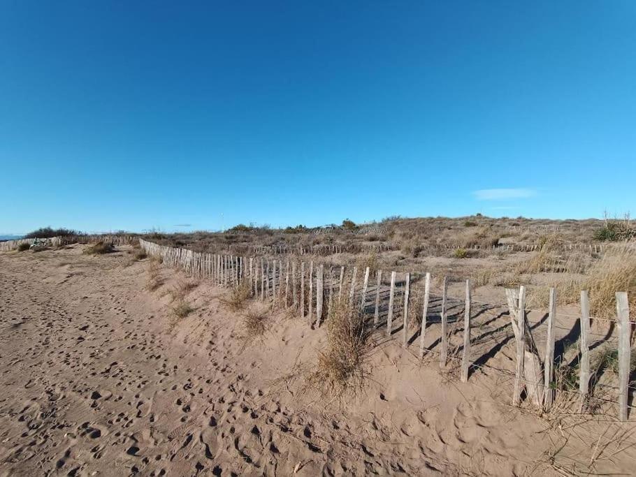Studio Au Cap D'Agde Dans Les Pinedes Exterior foto